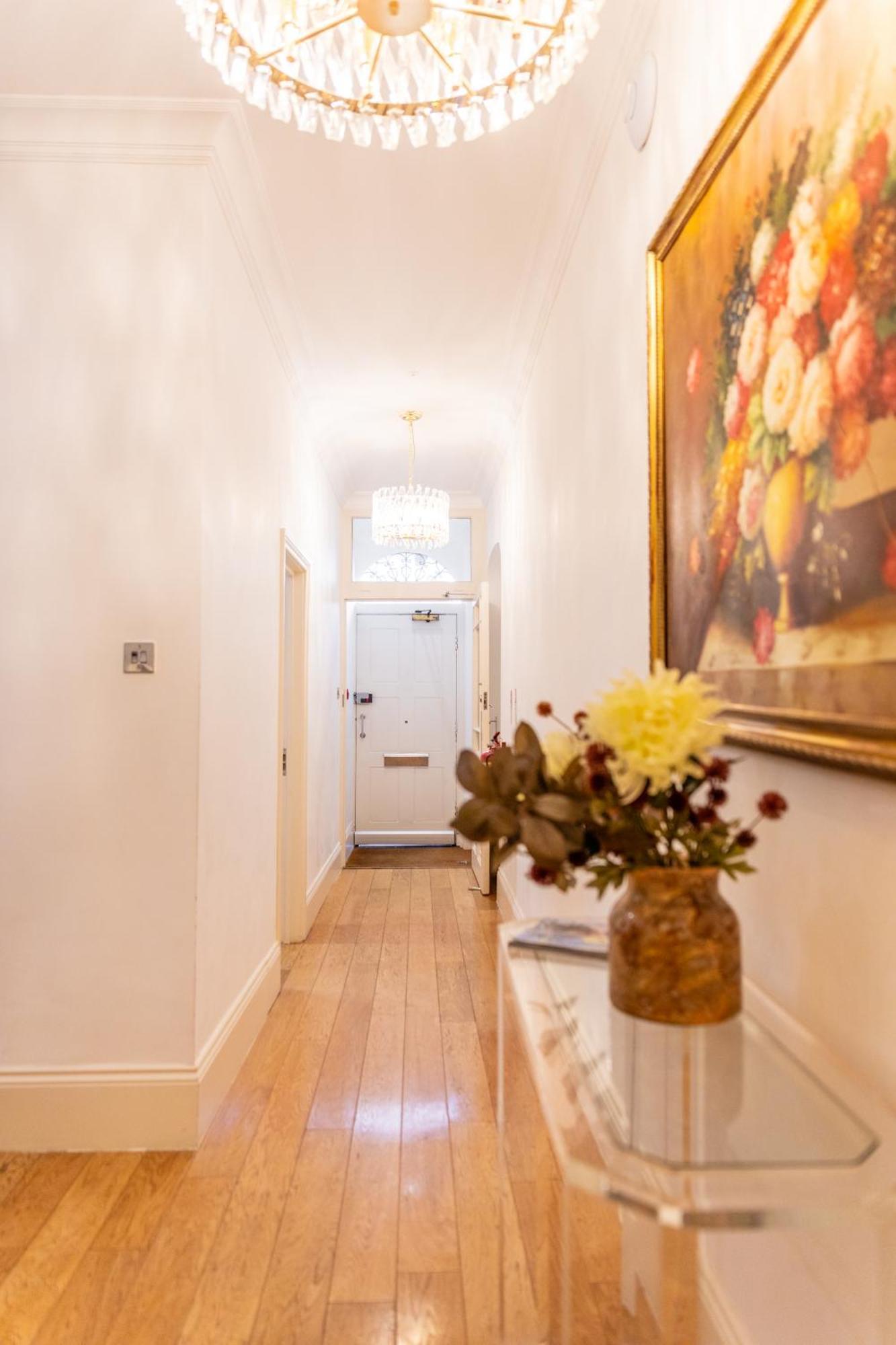 The Chapter - Mayfair Residences London Bagian luar foto