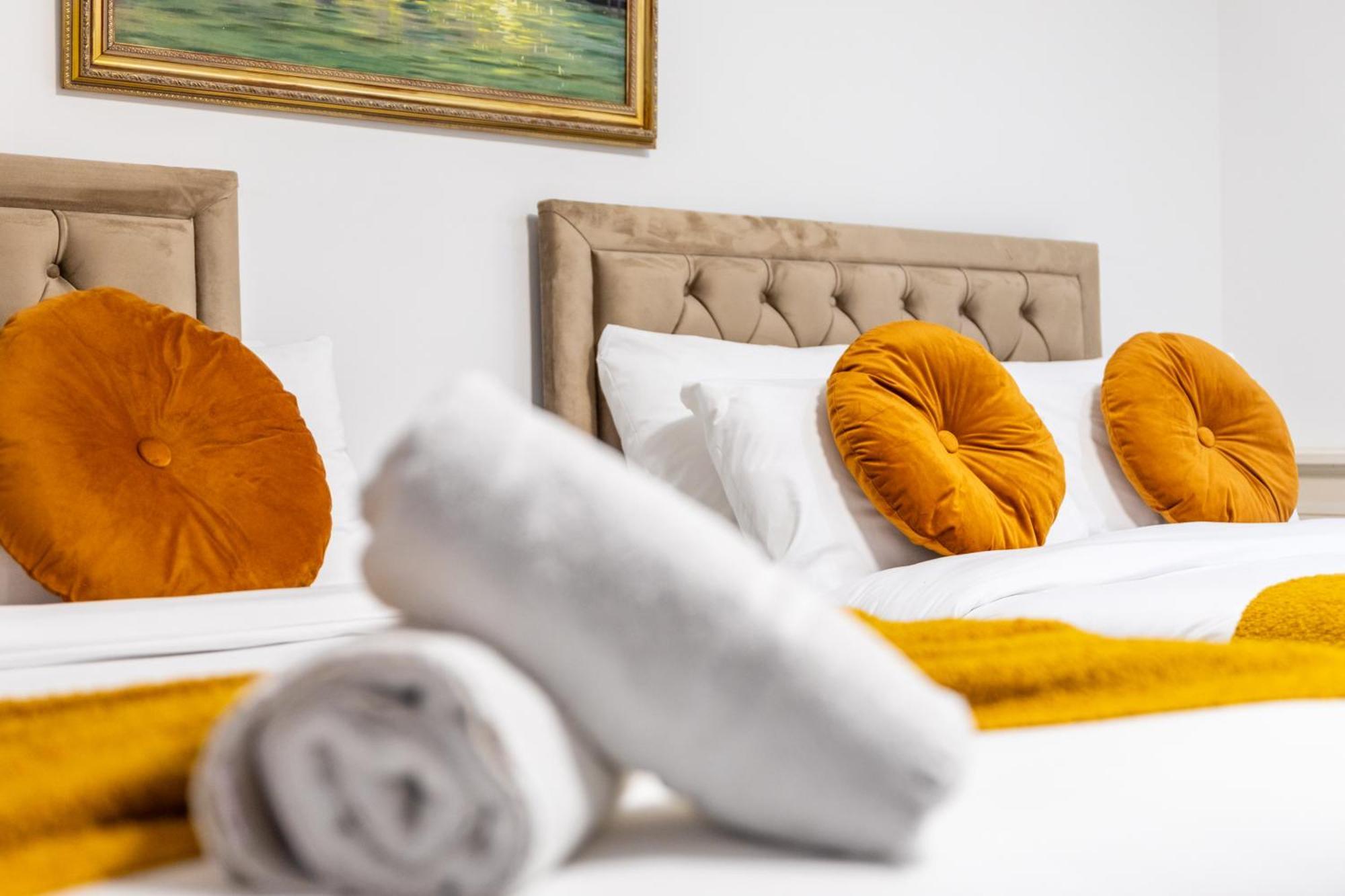 The Chapter - Mayfair Residences London Bagian luar foto
