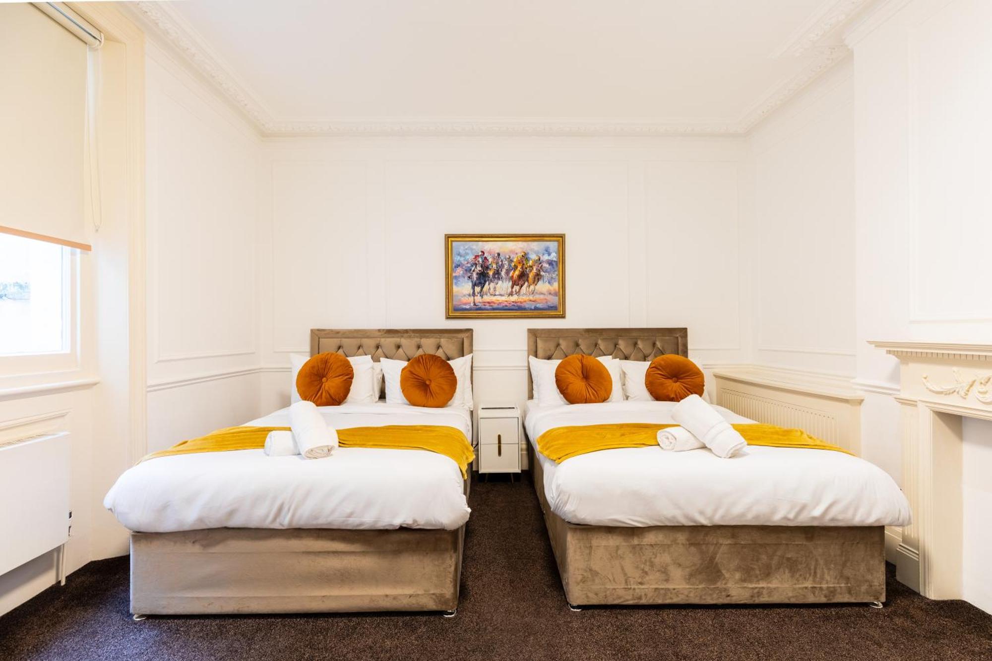 The Chapter - Mayfair Residences London Bagian luar foto