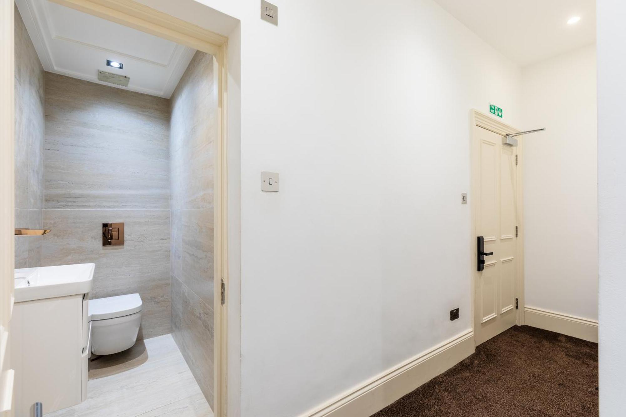 The Chapter - Mayfair Residences London Bagian luar foto