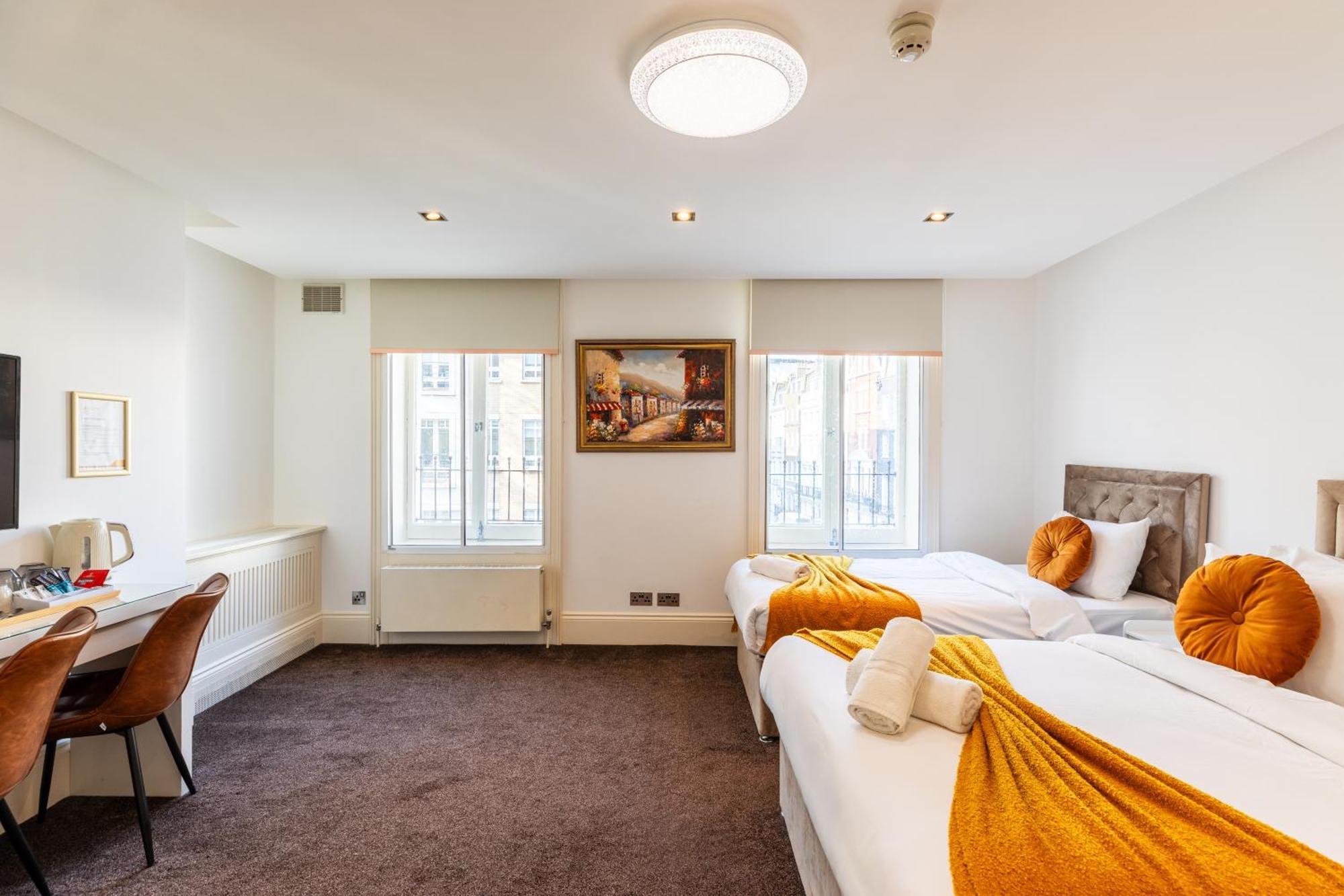 The Chapter - Mayfair Residences London Bagian luar foto