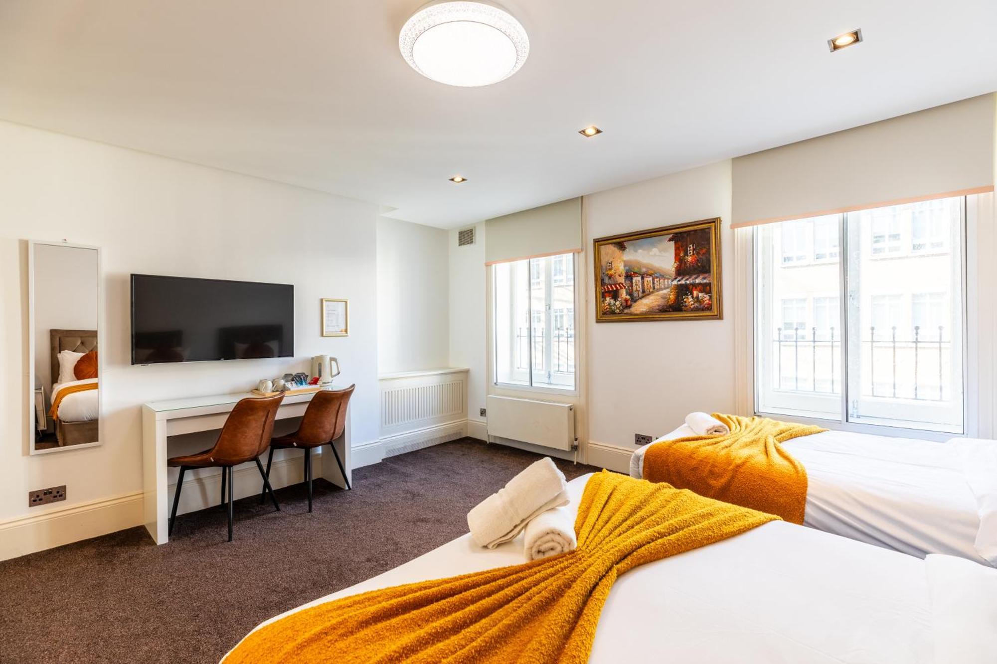 The Chapter - Mayfair Residences London Bagian luar foto