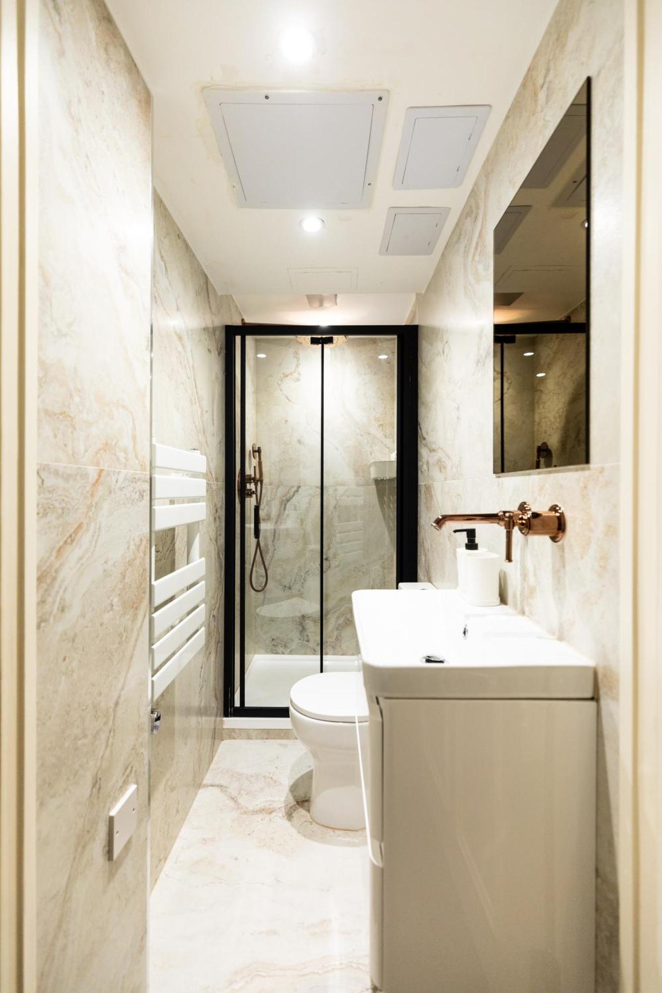 The Chapter - Mayfair Residences London Bagian luar foto